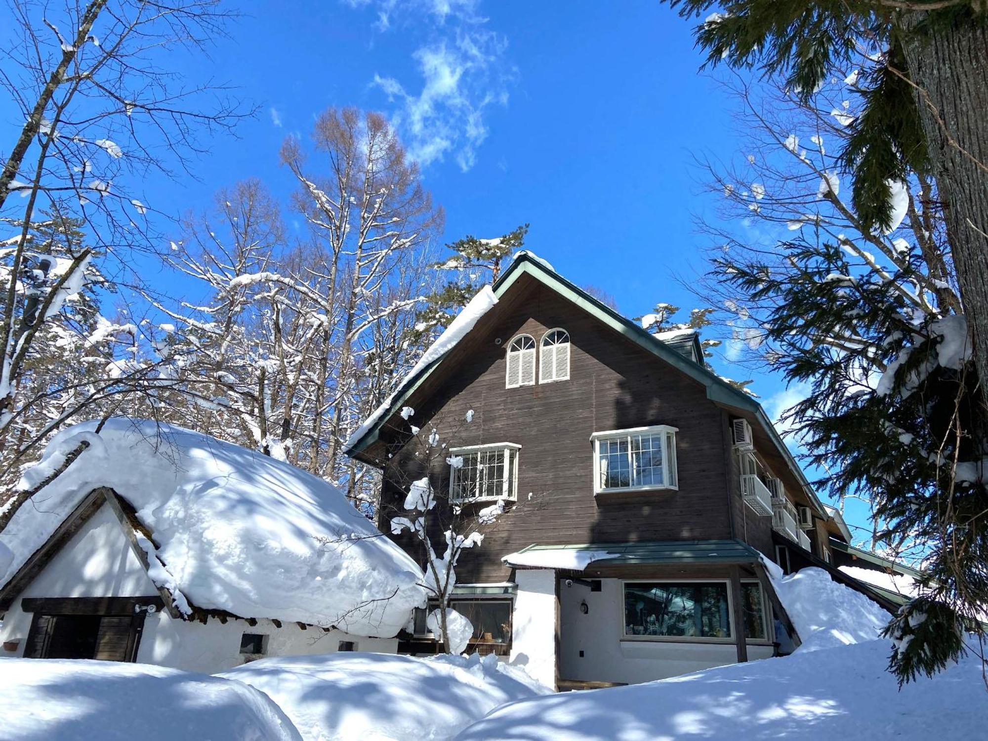 Pension Razteca Hakuba Bagian luar foto